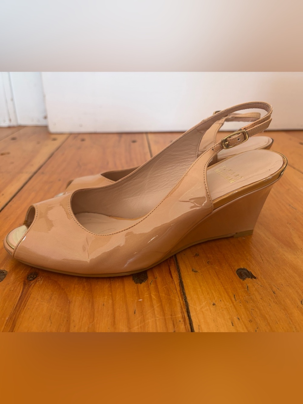 Stuart Weitzman Nude Patent Leather Peep Toe Wedge Heels 6.5